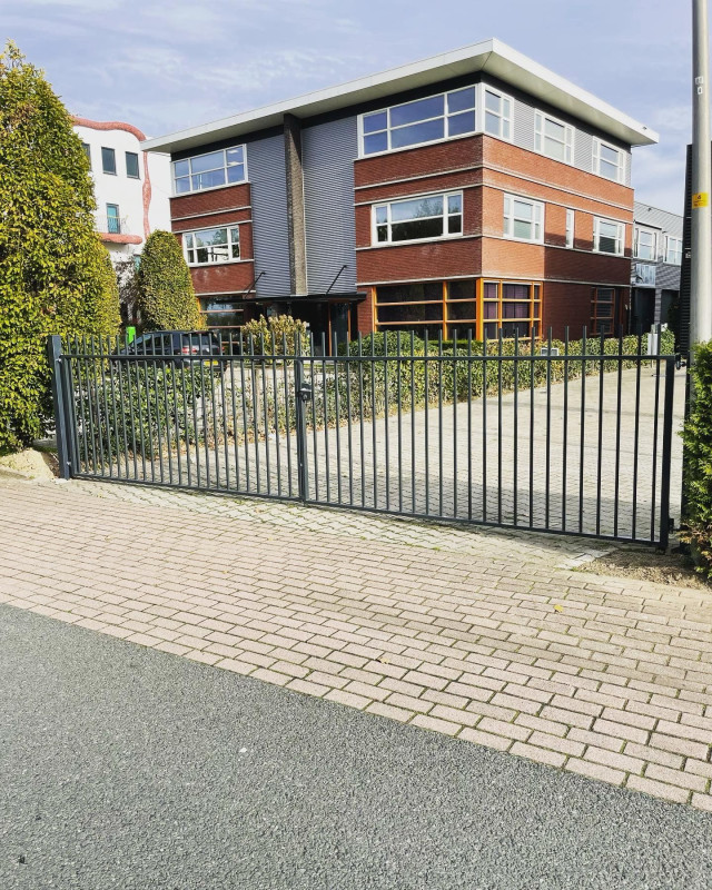 Draaipoort industrieel model Hoek Goor